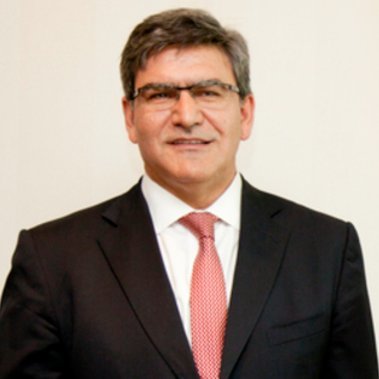 Mr Álvarez joined Santander in 2002, was appointed Senior Executive Vice President of the Financial Management and Investor Relations division in 2004.