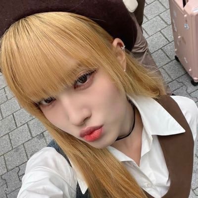 0nwjns's profile picture. ‧₊˚🐇✩ ₊˚🪽⊹♡