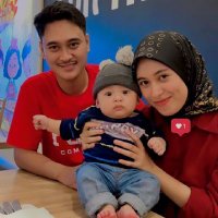 Astuti Pratama (@astutyeas) 's Twitter Profile