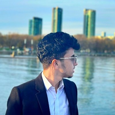 asheshdhakal0's profile picture. BSc @umanitoba | Prev @ElexiconEnergy | Computer Programming Diploma with Honours @durhamcollege
