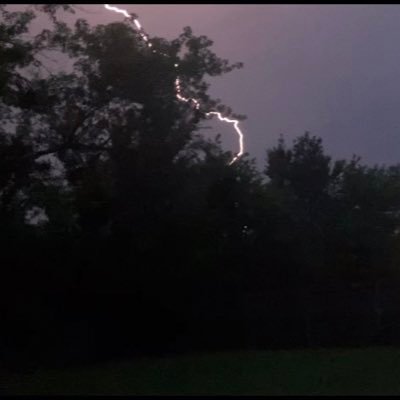 16 year old Weather Enthusiast and lives in small rural town in Eastern Oklahoma/Fort Smith Arkansas. Class of 2027 #OUDNA #ThunderUp #ChiefsKingdom