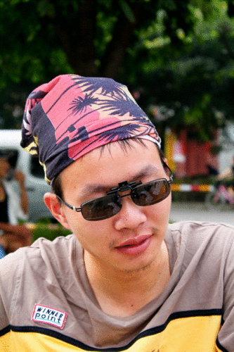 weimtian's profile picture. 专业掏粪兼爆菊，辅修篮球骑行未毕业