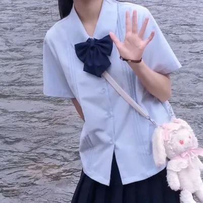 HuQ0xe4q7Q69976's profile picture. 私は魅力的で理解のある女性です。残りの人生を一緒に過ごす男性を見つけたい