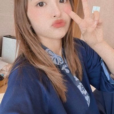 hunggun59311397's profile picture. 