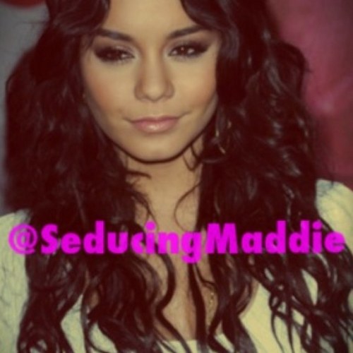 Maddie Smith. The other original no one knew about. ~Single,looking~