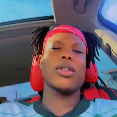the_gozz's profile picture. you’re probably here cause I said something you didn’t like loool MANCHESTER UNITED ❤️