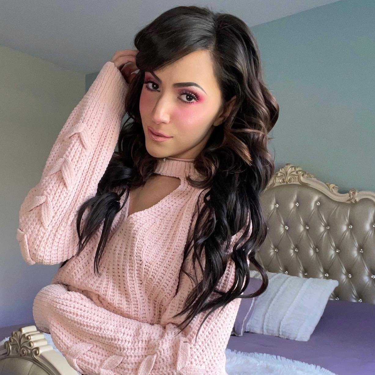 hangartnerida39's profile picture. 