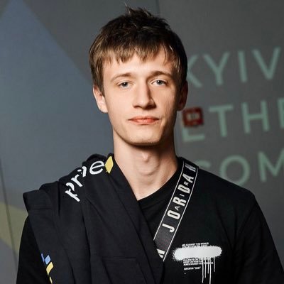 blagoichelovek's profile picture. Web3builder👨‍💻 SolidityDev💻            22/Looking for the job opportunity