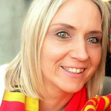 CzIwona's profile picture. 💛❤️