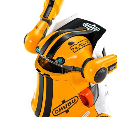 オリジナルロボット「CUBOT」はじめ、メカトロウィーゴ、マシーネン、ガンプラ…などなど、色んなものをつくります。おもちゃ大好き！