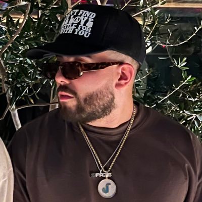 JinsuUpdate's profile picture. main @Jinsus