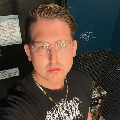 JoeMolesky's profile picture. Teacher.Learner.Human