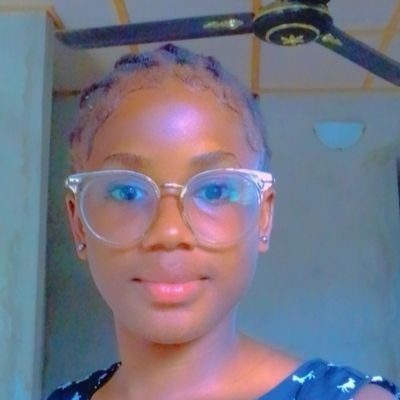 Veekeejames's profile picture. Romans 8:18💙