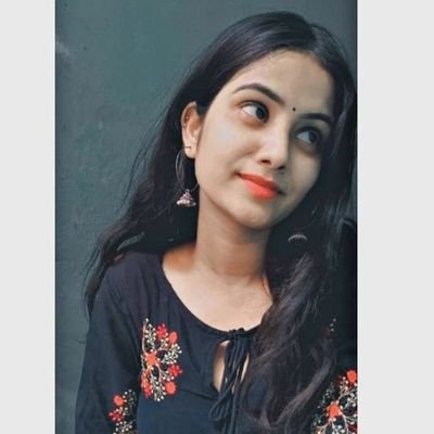 kamla425727's profile picture. 