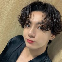 Jung Kook (@jungkook918582) 's Twitter Profile