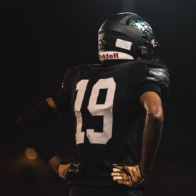 anthoneyrocks's profile picture. JHS '24 | 5'11 140 | WR/CB | 40: 4.8 |