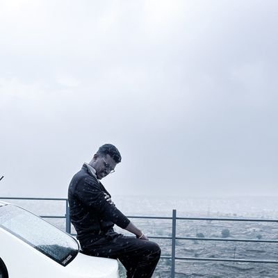 Akash688362111's profile picture. 