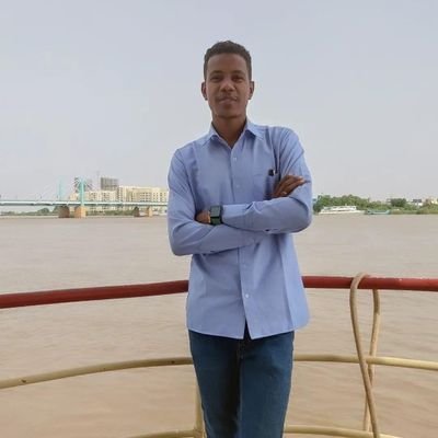- اللهم صديق يأتي عند القبر يدعو لنا بعد مماتنا 🤍🙏🏻..............
