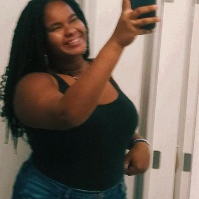 isapereira013's profile picture. Viva mais que o necessário.
♍