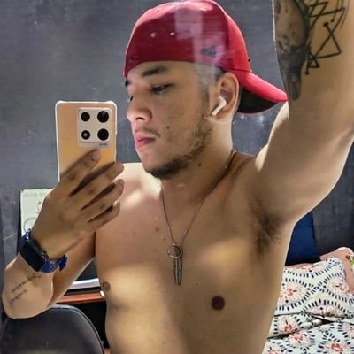 jamesw_adm's profile picture. ✨QUE LA VIDA ME PERDONE LAS VECES QUE NO LA VIVÍ✨