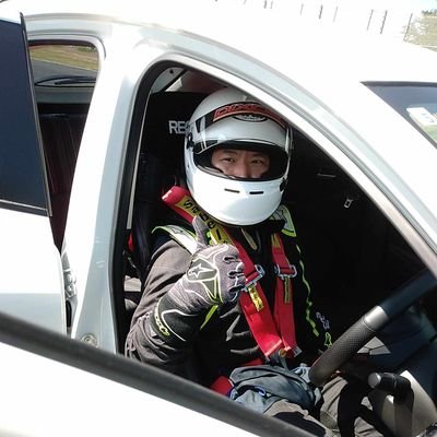 YbbmGb's profile picture. 