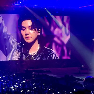 __MsSunny__'s profile picture. 🏝️