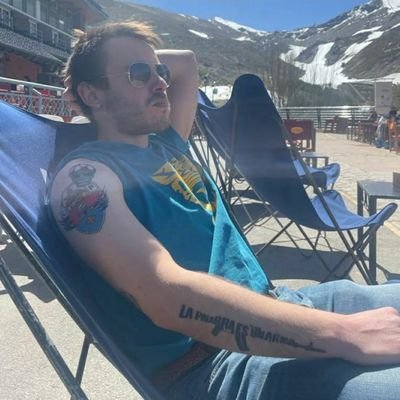 TweetsEze's profile picture. Papá de Aleida