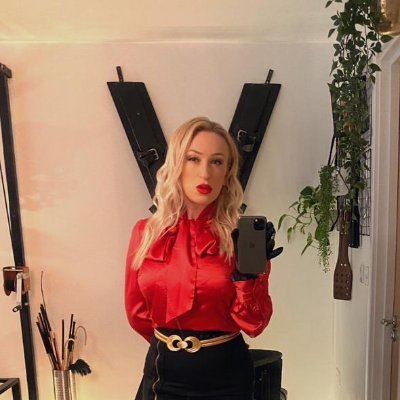 ElenaJacks99924's profile picture. Professional Mistress | Pro domme/dom | Fin/Findom |