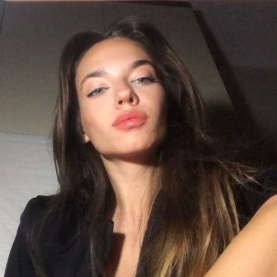 ri4_ii's profile picture. -