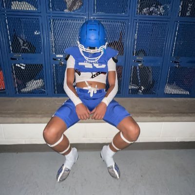 Tabias collazo | SR/OLB/TE | C/O 2027🎓 | Long creek HS| TX📍| squat- 375/ bench -240/ 40yd 4.64/height-6’1| student athlete ✝️ | mobile number- 830-481-5869