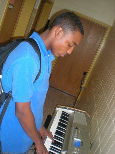 Ive learned alot , but i know my journey is just beginning. Drums are my escape The Piano is my release I Gotta_NewBeat that im rocking to.#TeamBriana