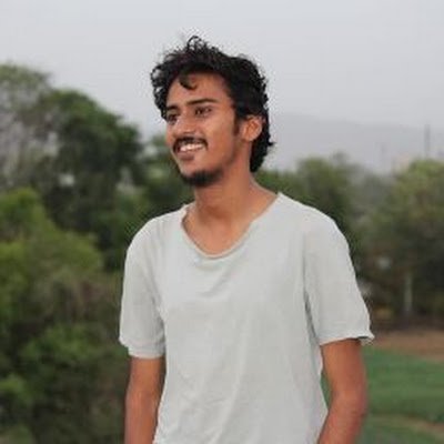 e_lakshit11813's profile picture.