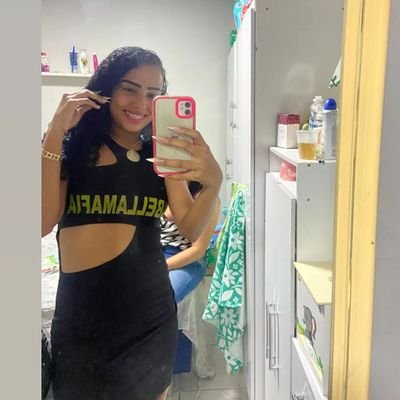 talitinhaa24045's profile picture. Quem investe na fé, Não precisa contar com a Sorte #DeusVivo #MarinaEterna #RaçaFla12⚫🔴 #VitoreRavi👑 #KaikMiguelNoahMaluAmoresdaDinda❤