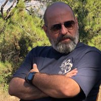 راي الحدّاد | Ray El Haddad (@rayalhaddad) 's Twitter Profile Photo راي الحدّاد | Ray El Haddad (@rayalhaddad) 's Twitter Profile Photo
