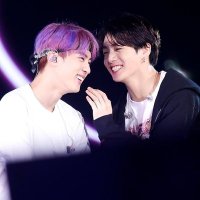J 💜 주디스 🌙 (@jluvskookjin) 's Twitter Profile Photo J 💜 주디스 🌙 (@jluvskookjin) 's Twitter Profile Photo