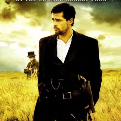تكتمل حياتنا بـ أشياء و تختفي بـ أخرى ، ليست مسألة حظ أو ما شابه ، إنما أقدار ، يعطي اللّه لكل ذي حقٍ حقه ، فـ الحمدلله دائماً