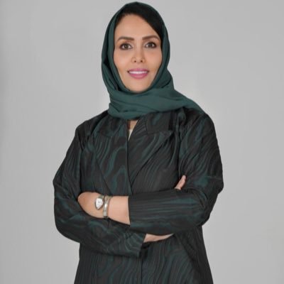 عميدة كلية الفنون@_ksu أستاذ مشارك عضو مجلس أمناء مؤسسة عبدالعزيز سعود البابطين الثقافية كاتبة في صحيفة #عكاظ 