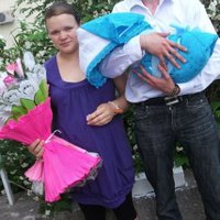 Myra (@d_myra70) 's Twitter Profile