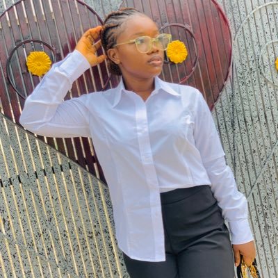 A Bayelsan et 🇬🇭|God first😇|A worshipper🙏|A diplomat👩🎓🦋♥️|Chelsea Fc 💙