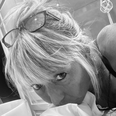 DFlorence53753's profile picture. 