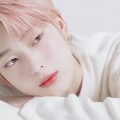 snxptg's profile picture. ( my good boy @ ♡ ) I’m so pretty and he like that, pink lover ♡。·˚˚· 🩰 ·˚˚·。♡