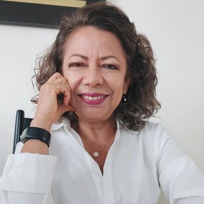 Libertad de pensamiento y acción, con responsabilidad social y humana, buscando mejorar cada día