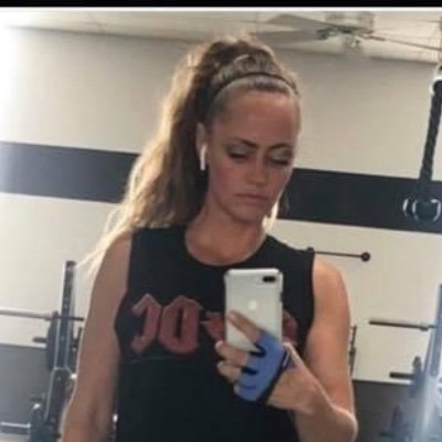 Shawneriver's profile picture. 52 year old mother of three and soon to be grandmother of a baby boy!! Love the Lord and love to laugh! 💃💪❤️🫶