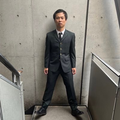 NSC東京23期 インテイクの向かって左手。よろしくどうぞ。ITZYとi-dleが好きです。2025年は甘いものが飲めない。崎食あそ美のマンネ↓ これもどうぞhttps://t.co/BBEWekNhIh
