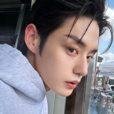 taeraewoong Profile Picture