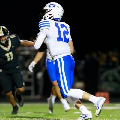 2025 QB 🏈 | 6’2 - 205 Lbs | Geneva Community High School | @GenevaViking | 630-429-6714 | tchahino@gmail.com |