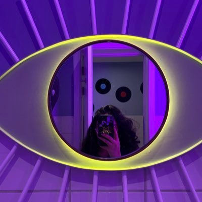 Hayfaa28_'s profile picture. CIS student at @FCITKAU 👩🏻‍💻