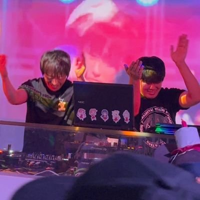 三重、愛知でDJ活動しているわたてん！を愛しひなたを愛でる
シラガミに天使が舞い降りた！（ #天使ら！ ）、#ABJカラオケ 主催。
オファーですが平日土日はお返事出来るのが二週間前になり急遽の場合は聞いてもらって空いていたら出れますのでお聞きください！