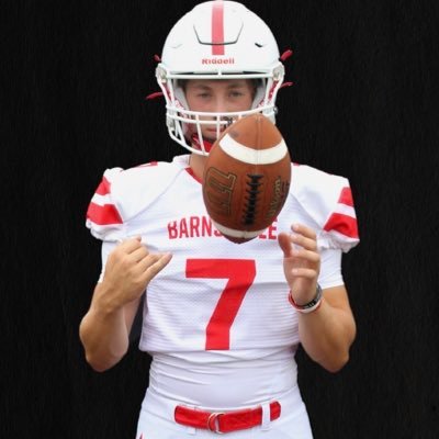 Barnstable ‘24 | 5’11 | 180 lbs | 🏈🤼‍♂️🥍 | QB/ATL | 3.9 GPA NHS | Head Coach: @coachjatkola | QB Coach: @M2_QBacademy | ✞ Jeremiah 29:11