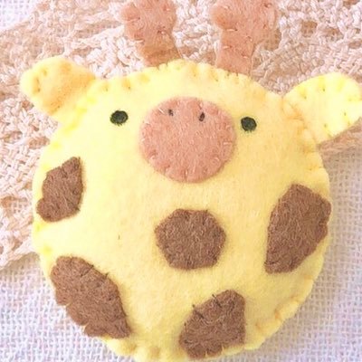 フェルト作家&切り絵/子育て中/ポケモン/🦒💛 #さきりんアート●◎○minne▶︎ https://t.co/Bh0Ivdq05Z 、creema(切り絵)▶︎ https://t.co/zFJsxcLKAN 、BOOTH(グッズ、にゃん日和)